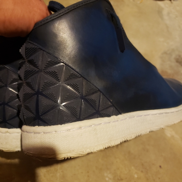 Jordan instigaters - Picture 2 of 3